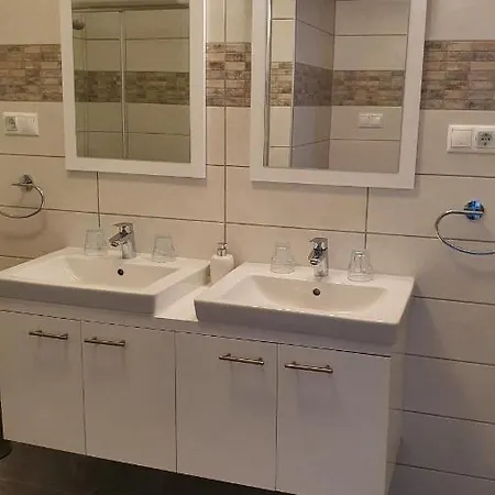 Hullam Apartman Keszthely