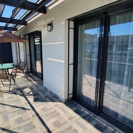 Hullam Apartman Διαμέρισμα Keszthely