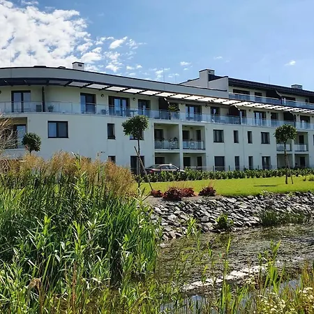 Διαμέρισμα Hullam Apartman Keszthely