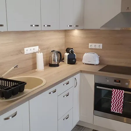 Διαμέρισμα Hullam Apartman