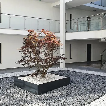 Διαμέρισμα Hullam Apartman Keszthely